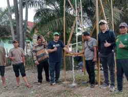 Program ITB Serahkan Bantuan Air Bersih untuk Masyarakat Desa Rawa Mekar