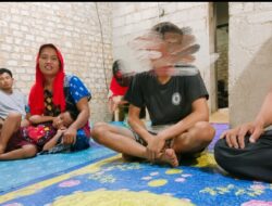Aksi Nekat Remaja 15 Tahun Gegerkan Wonosari, Atap Rumah Dibongkar, Massa Hampir Mengamuk